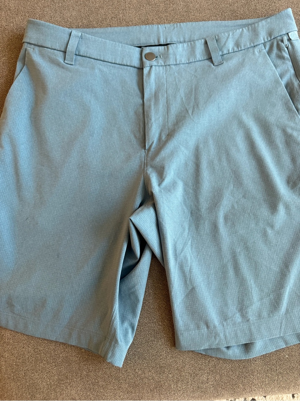 lululemon athletica Men's Sky Blue Flat-Front Performance Shorts